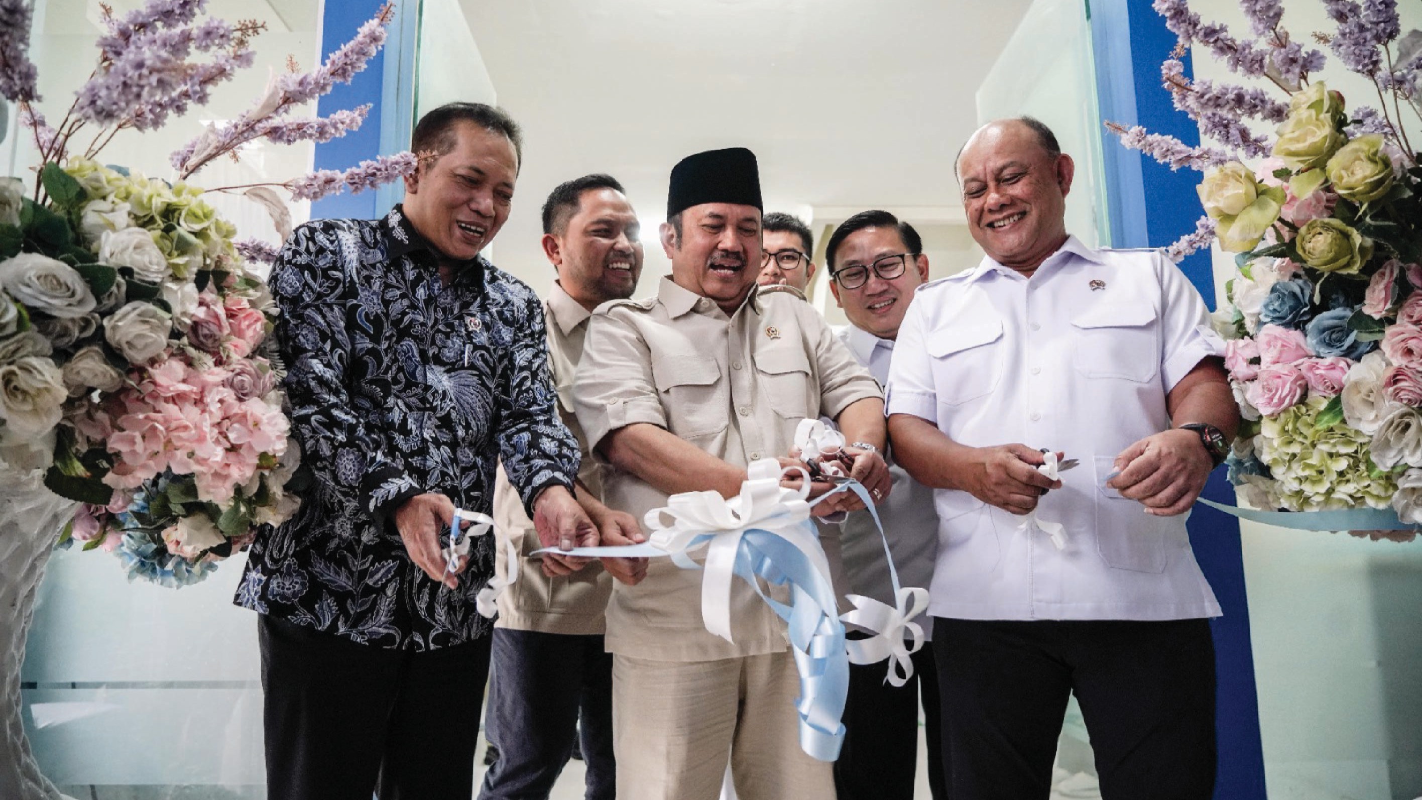 Susu Menu Favorit MBG! Kepala BGN Bangka Belitung Launching Rumah Susu